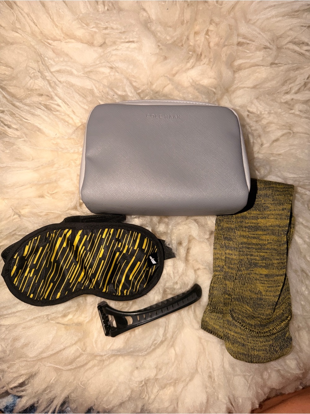 New Cole Haan Men’s Travel Pouch AA American Airlines Business